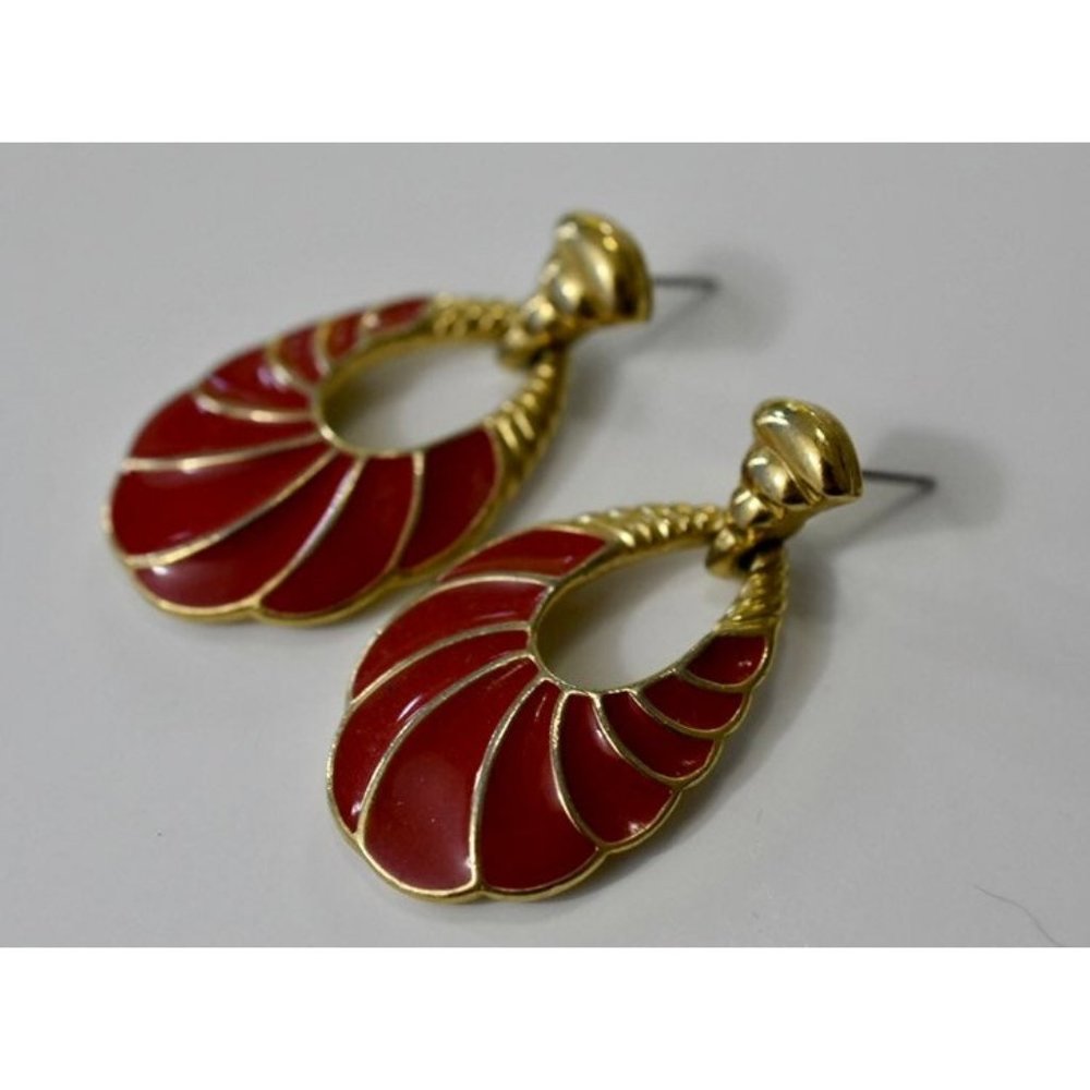 Vintage Trifari Oval Enamel Earrings